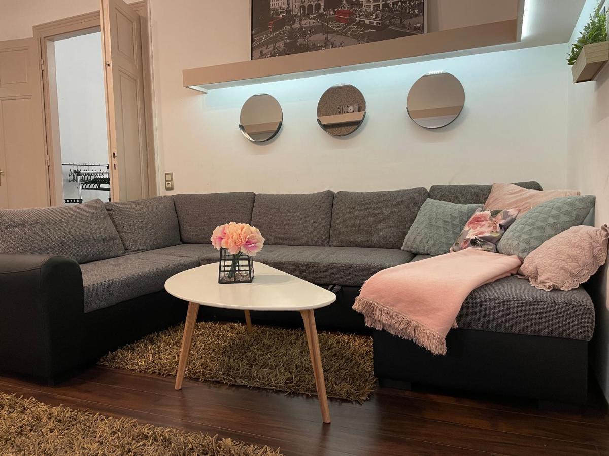 St3 Apartman סגד מראה חיצוני תמונה